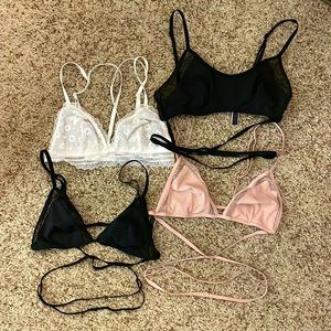 Never Worn Women’s Victoria’s Secret Lace Bralettes Size S Black White Pink